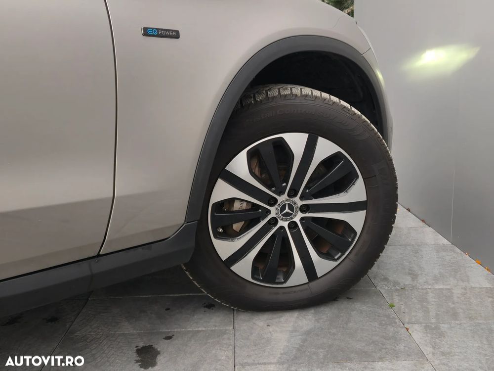 Mercedes-Benz GLC 300 de 4Matic 9G-TRONIC - 30