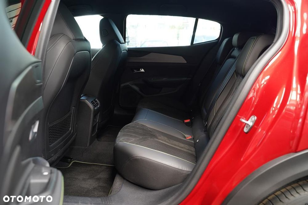 Peugeot 408 1.2 PureTech mHEV GT S&S e-DSC6 - 9