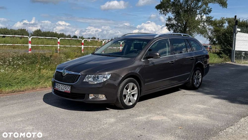 Skoda Superb 2.0 TDI Business DSG - 3
