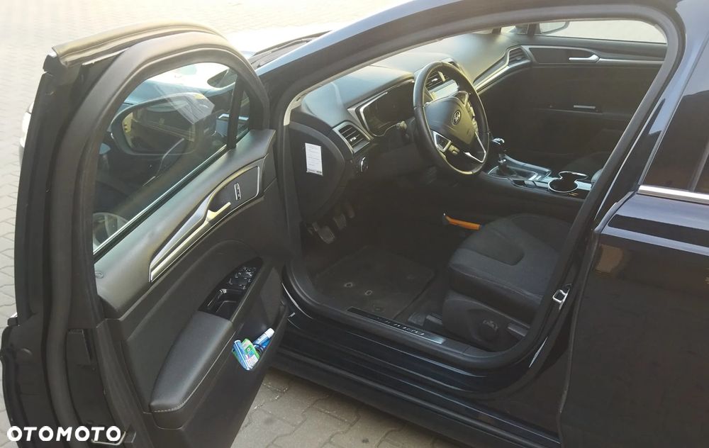 Ford Mondeo - 10