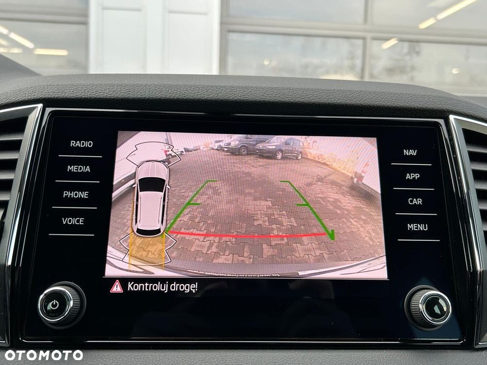 Skoda Karoq 1.5 TSI ACT GPF 4x2 Style DSG - 30