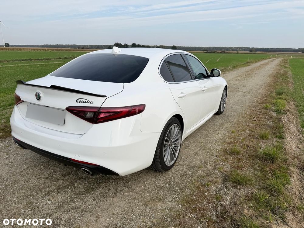 Alfa Romeo Giulia - 3