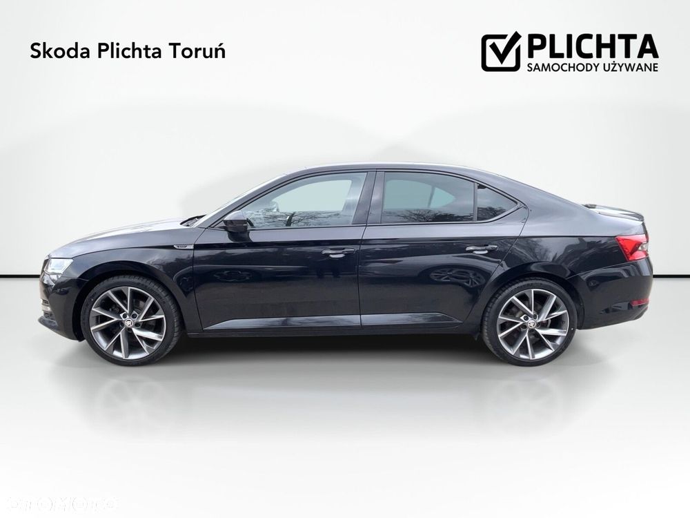 Skoda Superb 2.0 TDI SCR 4x4 Sportline DSG - 8