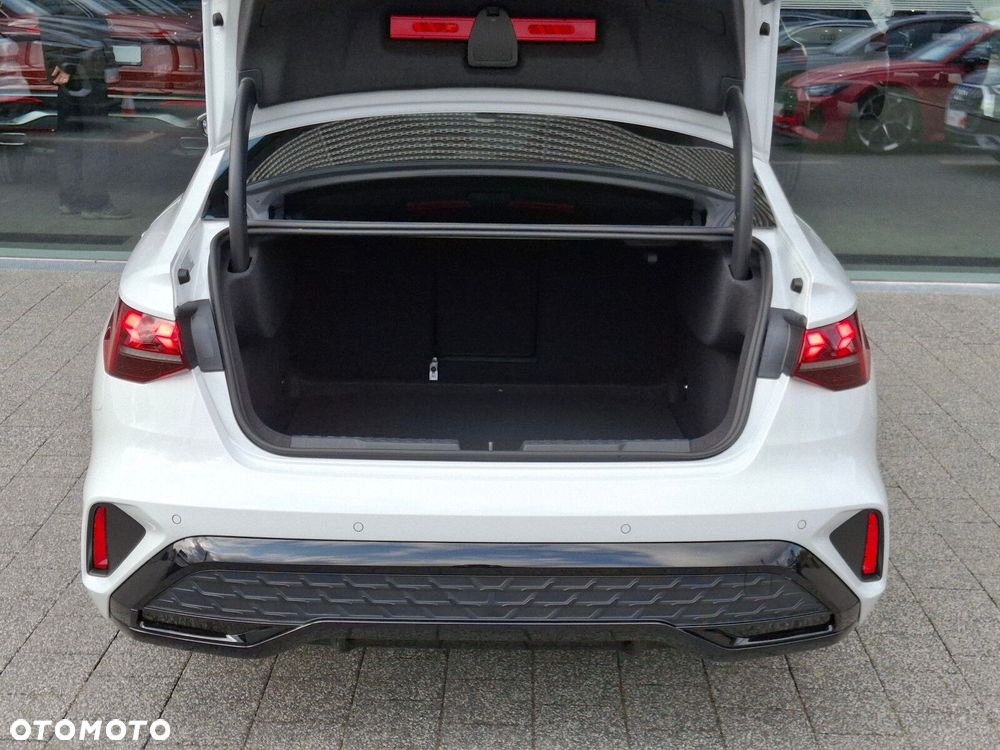 Audi A3 Limousine - 13