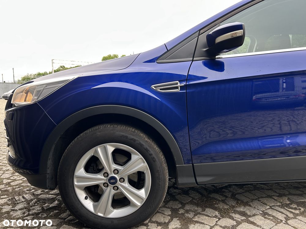 Ford Kuga 1.6 EcoBoost 2x4 SYNC - 33