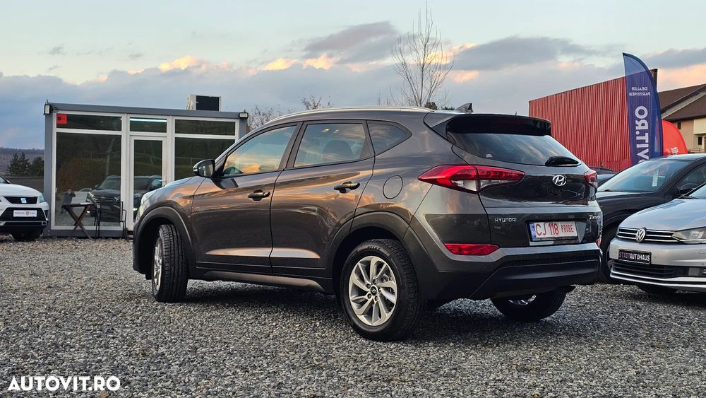 Hyundai Tucson blue 1.7 CRDi 2WD DCT Passion Plus - 28