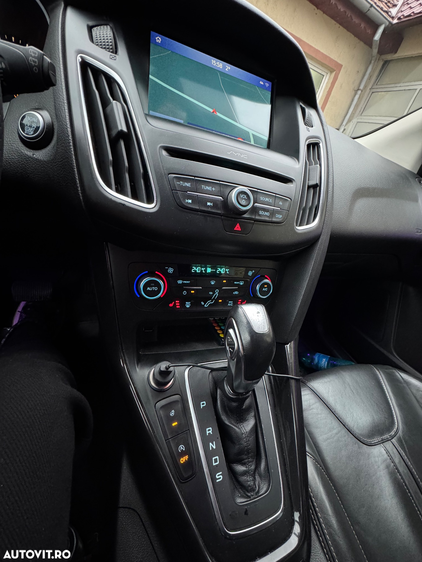 Ford Focus 2.0 TDCI Powershift Titanium - 10