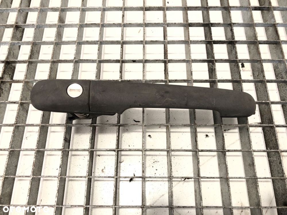 KLAMKA ZEWNĘTRZNA LEWY PRZÓD  MERCEDES-BENZ VITO Autobus (W638) 1996 - 2003 113 2.0 (638.114, - 1