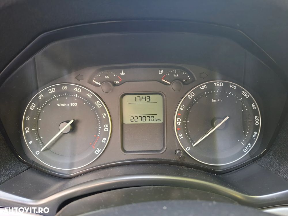 Skoda Octavia 1.6 MPI Classic - 14