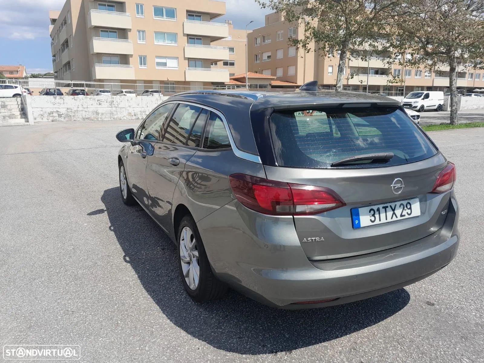 Opel Astra 1.6 CDTI Dynamic Sport S/S - 1