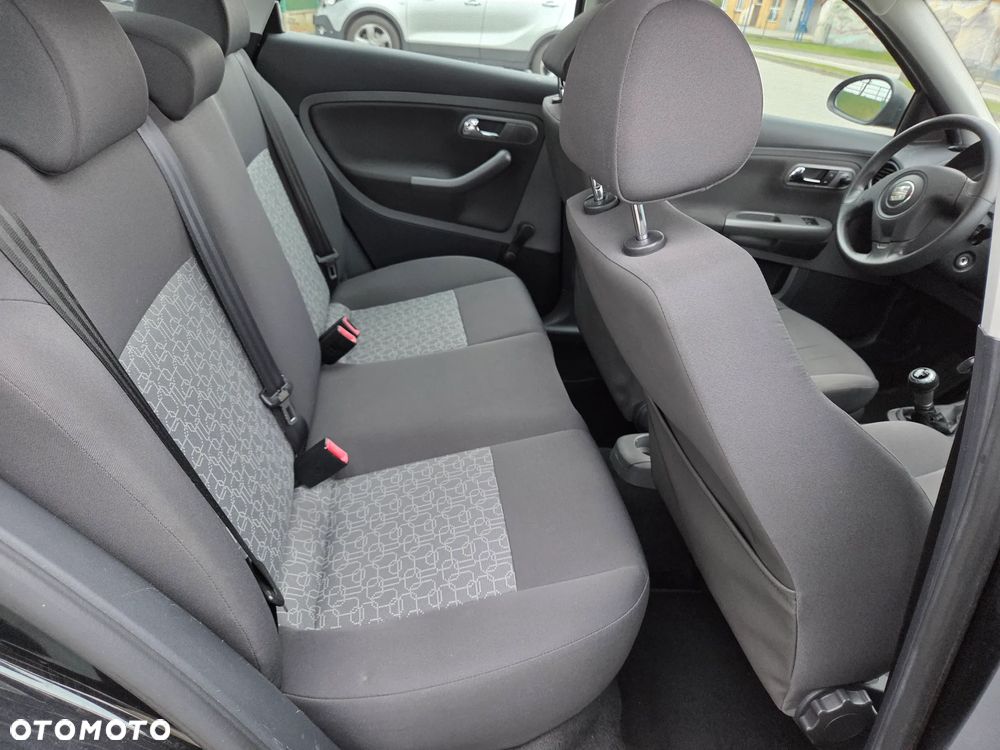 Seat Ibiza 1.2 12V Reference - 14