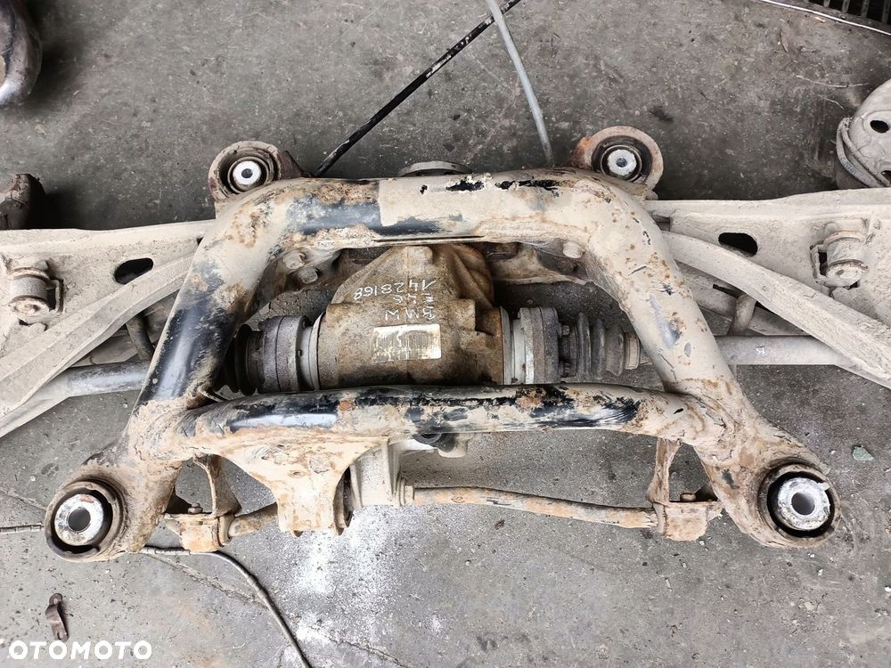 SANKI ZAWIESZENIA TYŁ BMW E46 SEDAN - 4