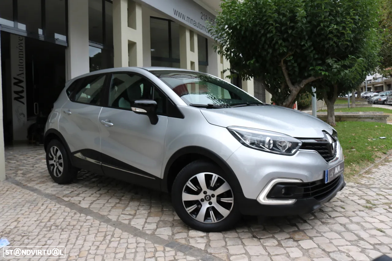 Renault Captur 1.5 dCi Exclusive EDC - 4