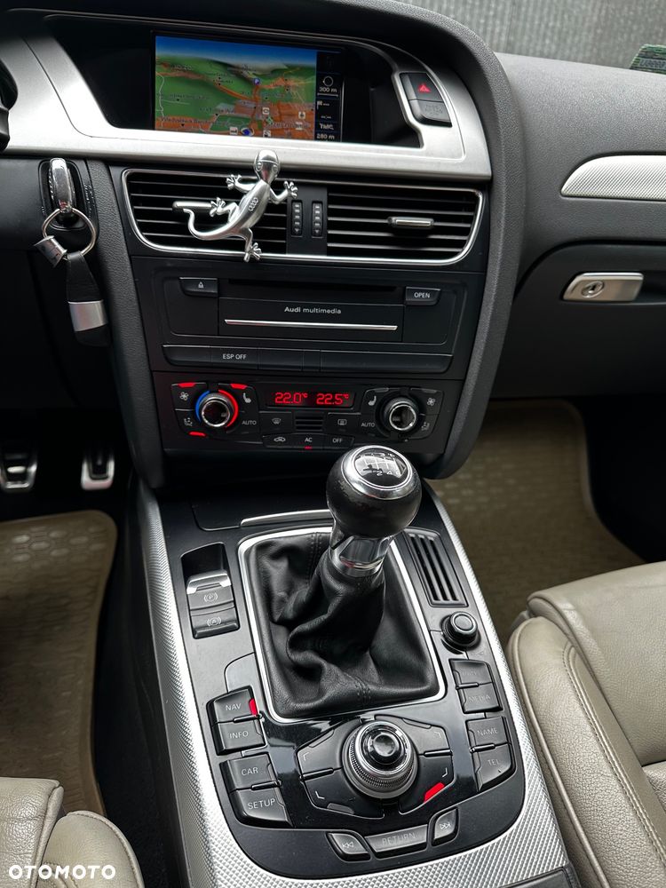 Audi A4 Allroad 2.0 TDI Quattro - 21