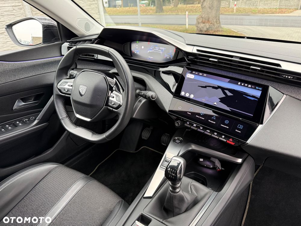 Peugeot 308 - 11