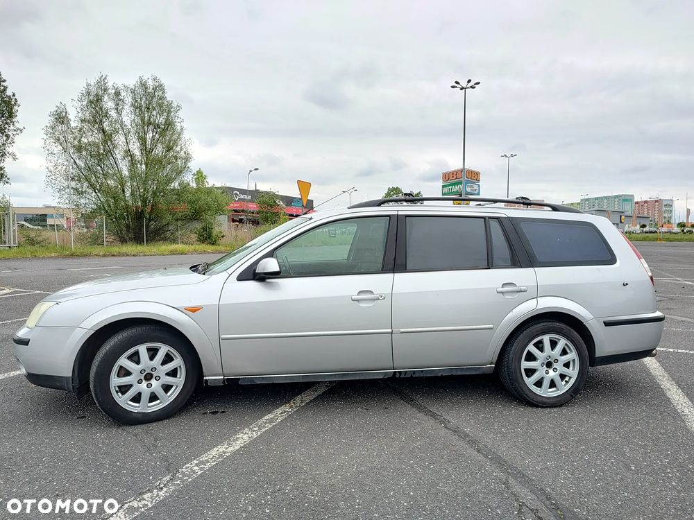 Ford Mondeo 2.0 TDCI DPF Trend - 8
