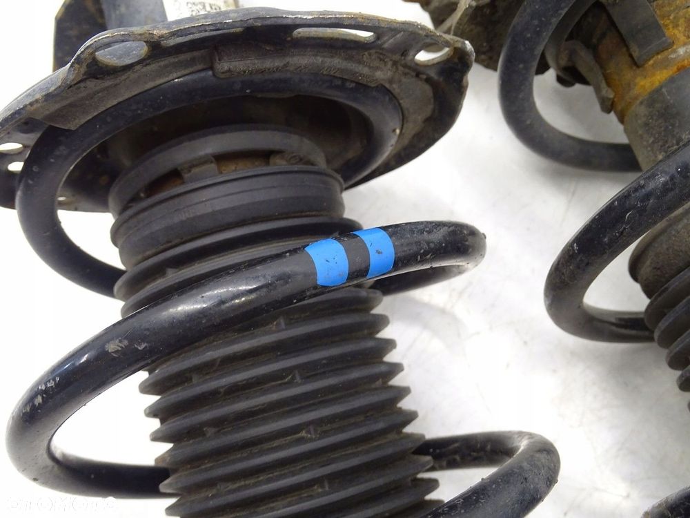 AMORTYZATOR LEWY  PRAWY PRZÓD SKODA OCTAVIA III 5E 1.6 TDI 5Q0413023GJ - 4