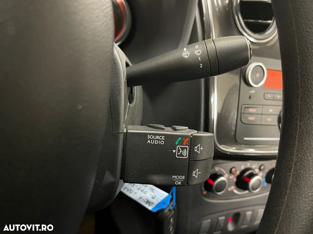 Dacia Logan 1.5 Blue dCi Laureate - 15