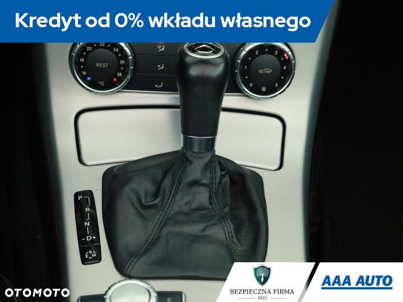 Mercedes-Benz SLK - 13