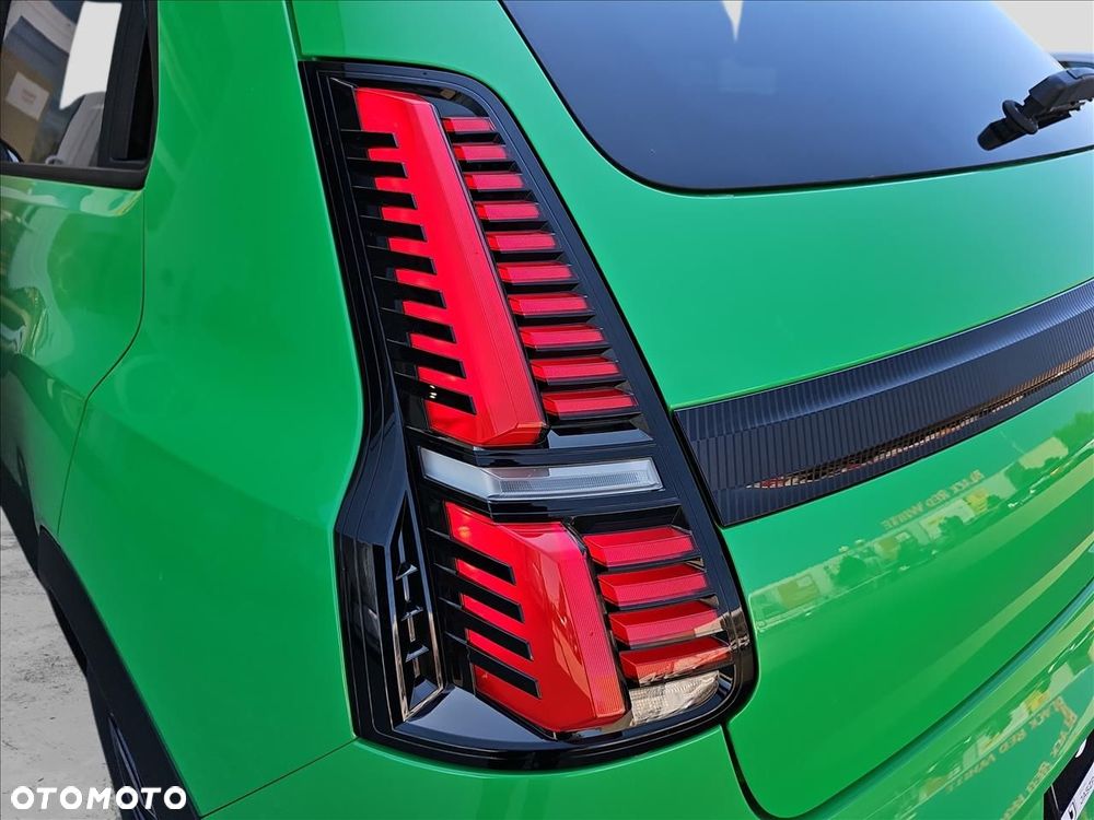 Renault 5 52kWh Comfort Range Techno - 10