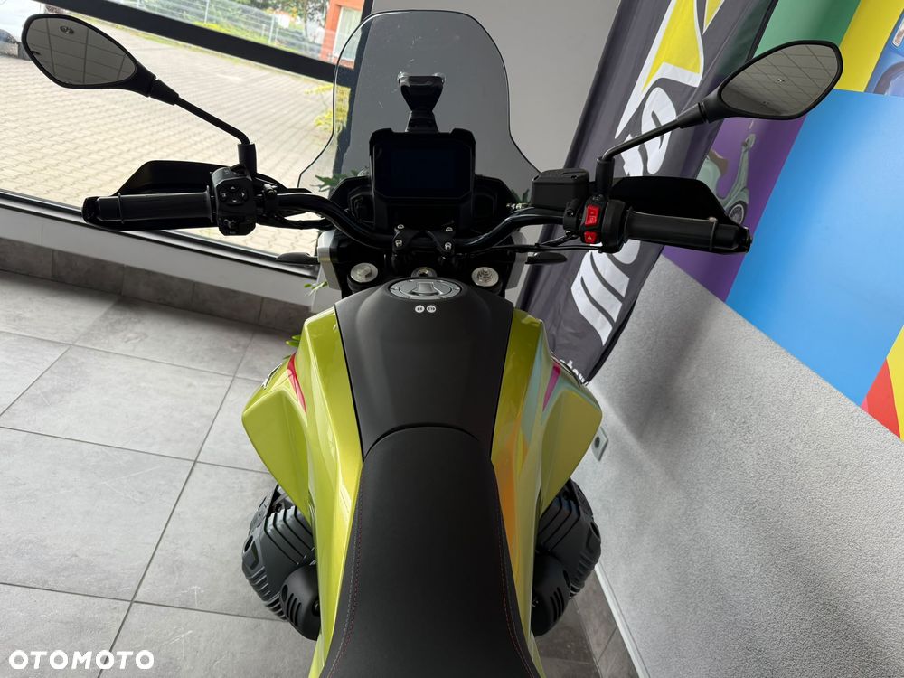 Moto Guzzi V85 - 14