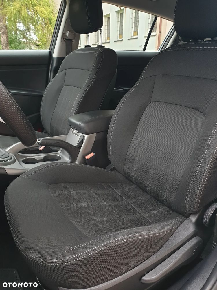 Kia Sportage 1.6 GDI Business Line 2WD - 24