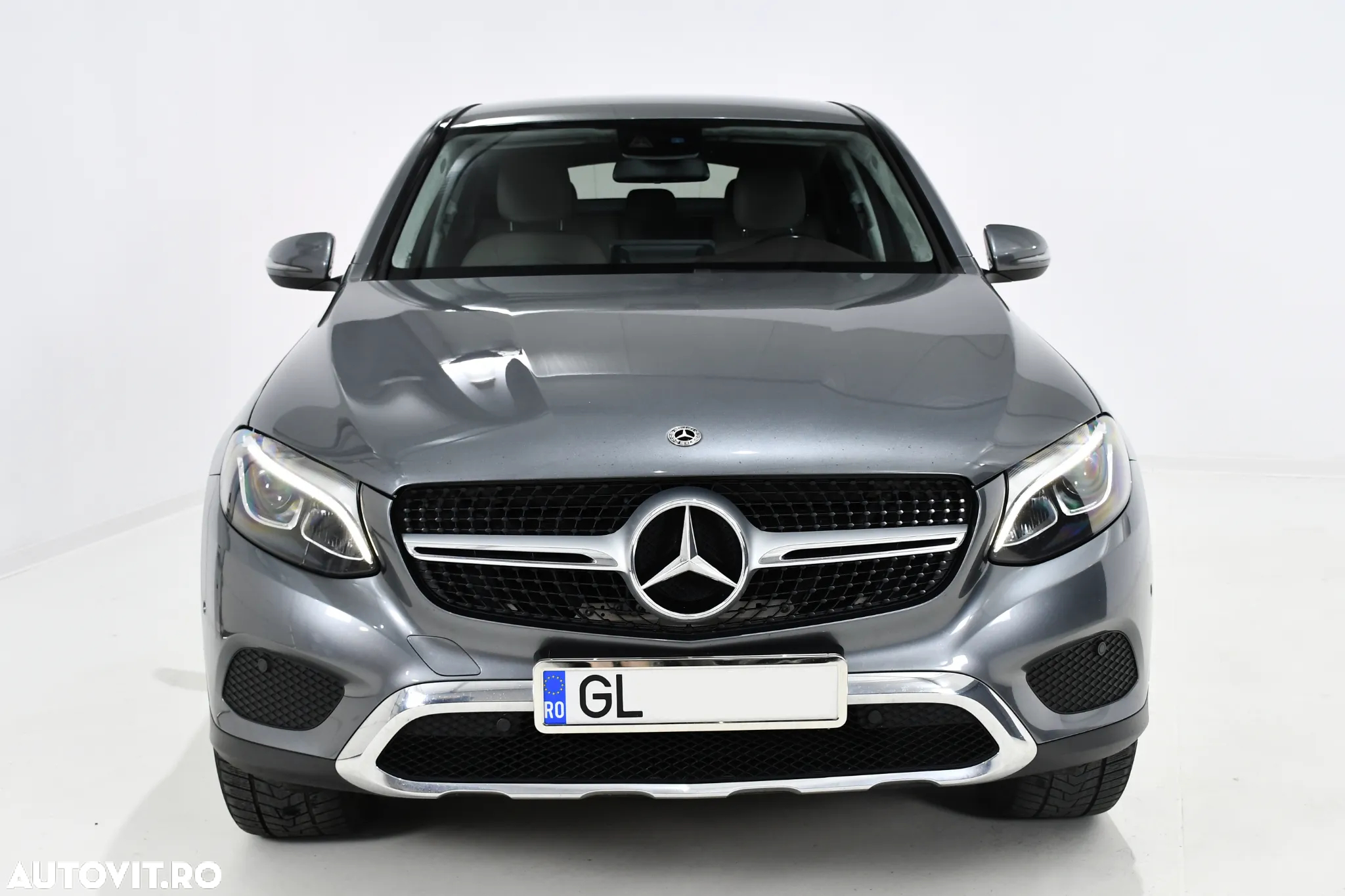 Mercedes-Benz GLC Coupe 300 e 4Matic 9G-TRONIC - 9