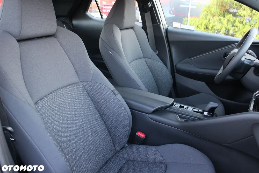 Toyota C-HR ver-1-8-hybrid-comfort - 15