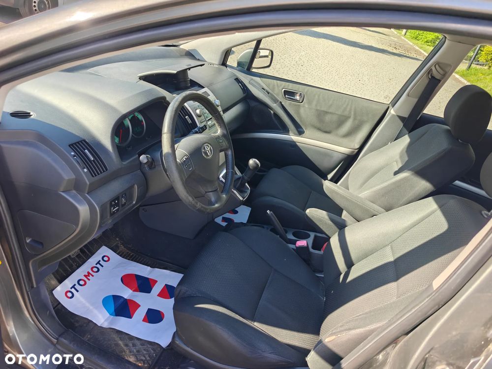 Toyota Corolla 2.0 D-4D Terra - 7