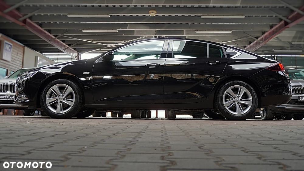 Opel Insignia 1.5 T GPF Elite S&S - 8