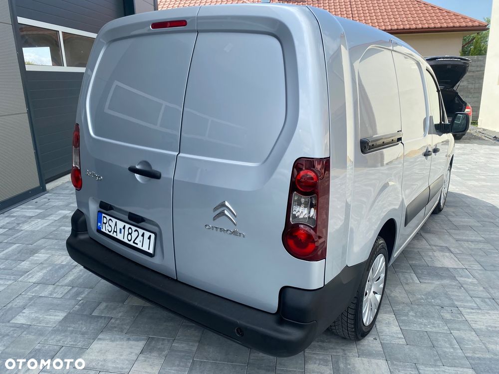 Citroën BERLINGO 1.6 HDI, MAX długi, 3-osobowy, klimatyzacja, zakupiony w salonie w Rzeszowie - 10