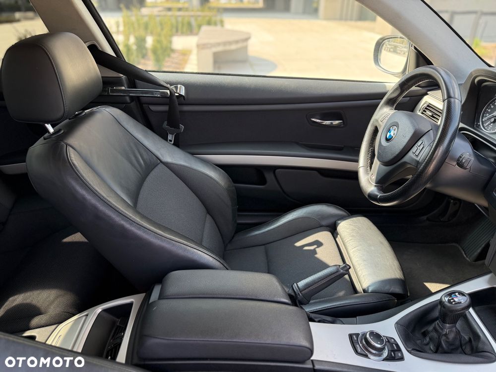 BMW Seria 3 320d - 18