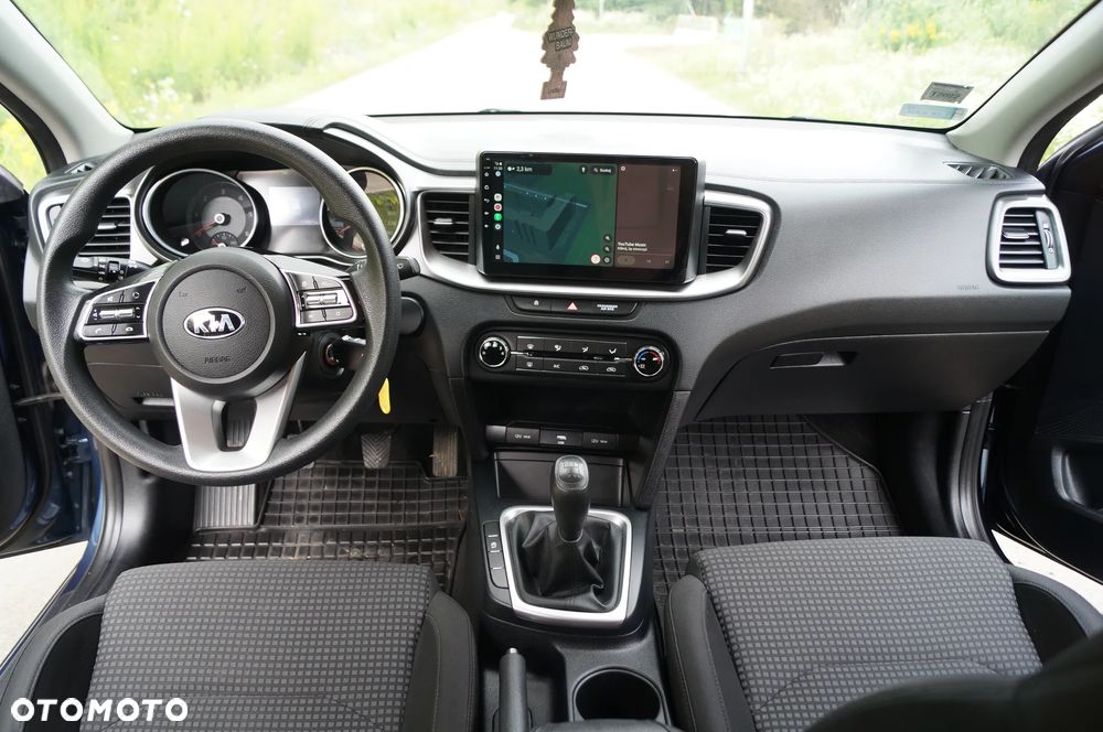 Kia Ceed 1.6 CRDi SCR L - 32