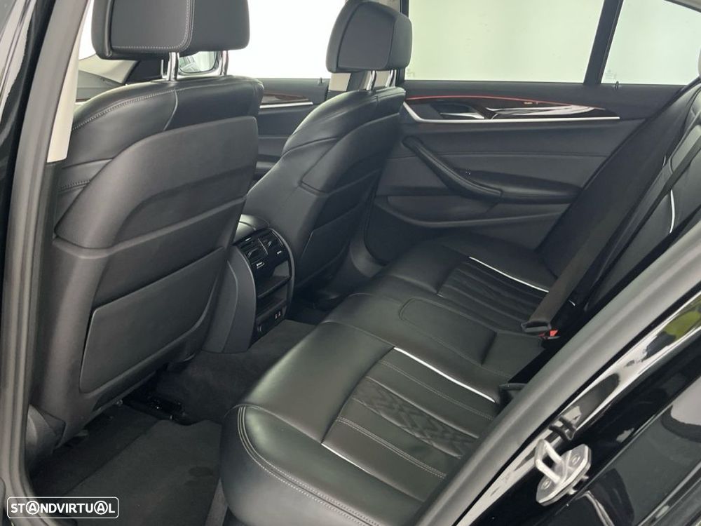 BMW 530 e iPerformance - 12