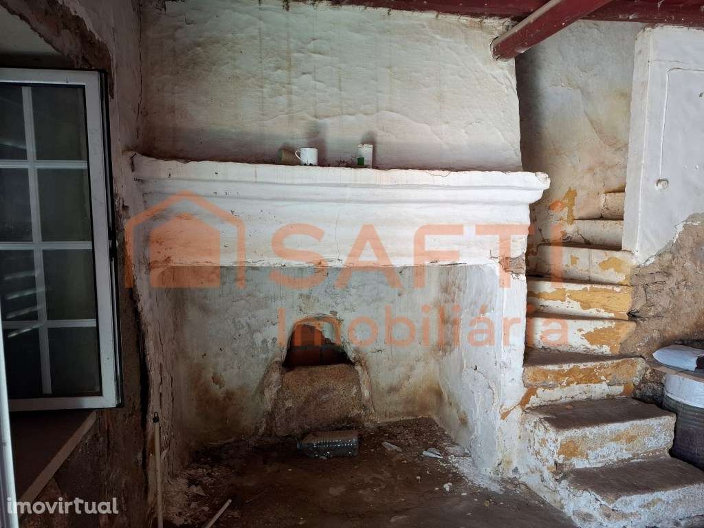 Moradia para Remodelação - Nisa - Grande imagem: 4/15