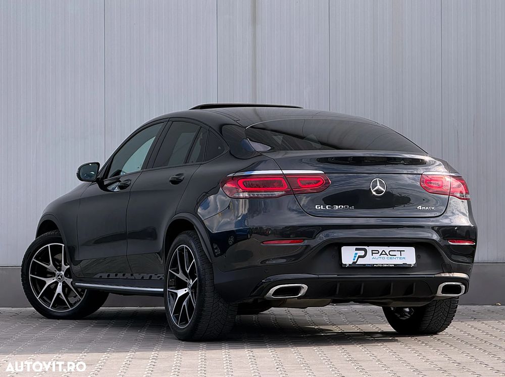 Mercedes-Benz GLC Coupe 300 d 4Matic 9G-TRONIC AMG Line Plus - 3
