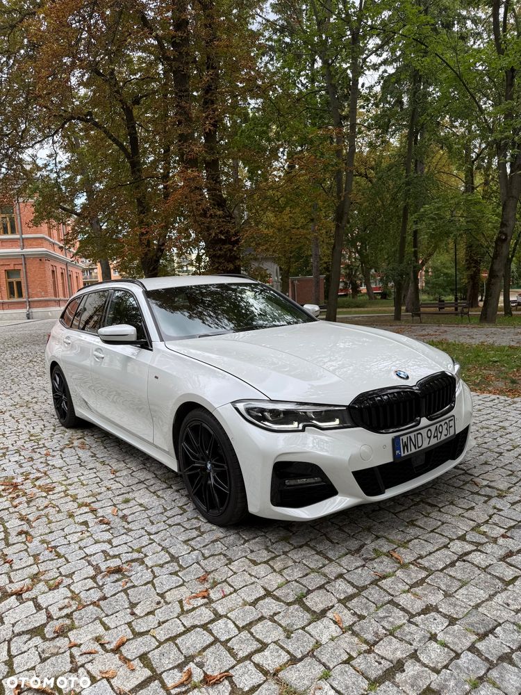 BMW Seria 3 320d xDrive M Sport Shadow - 15