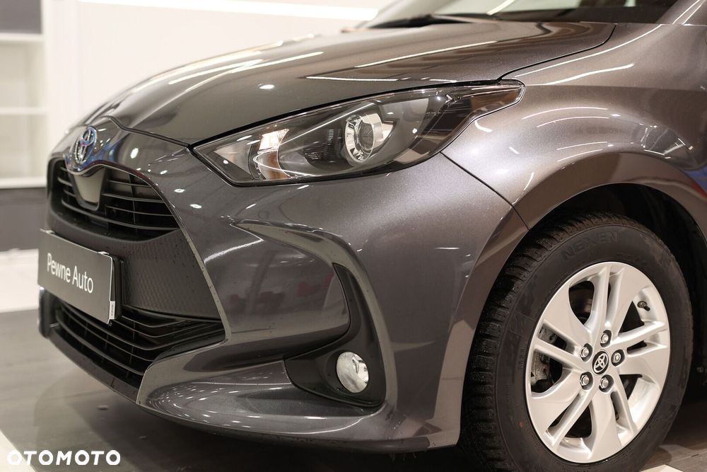Toyota Yaris - 30