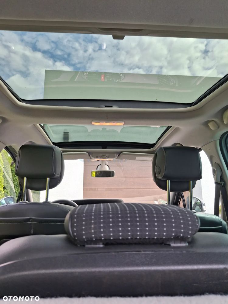 Renault Scenic 2.0 16V 140 CVT Bose Edition - 8