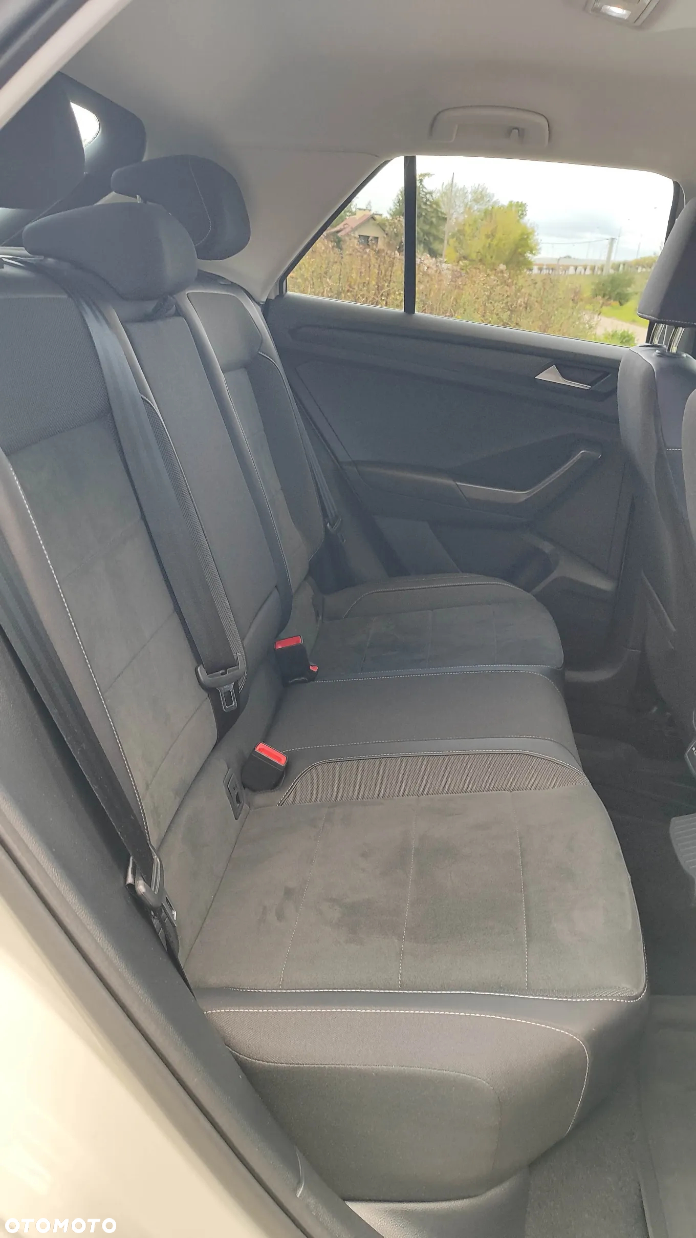 Volkswagen T-Roc 1.5 TSI Style DSG - 14