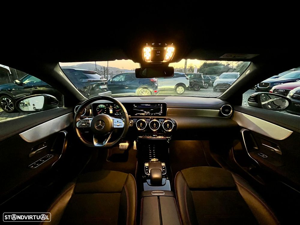 Mercedes-Benz CLA 180 7G-DCT AMG Line - 15