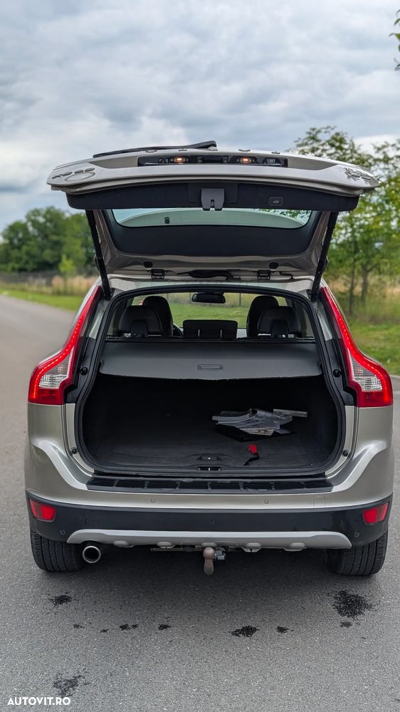 Volvo XC 60 D4 Start-Stop Summum - 14