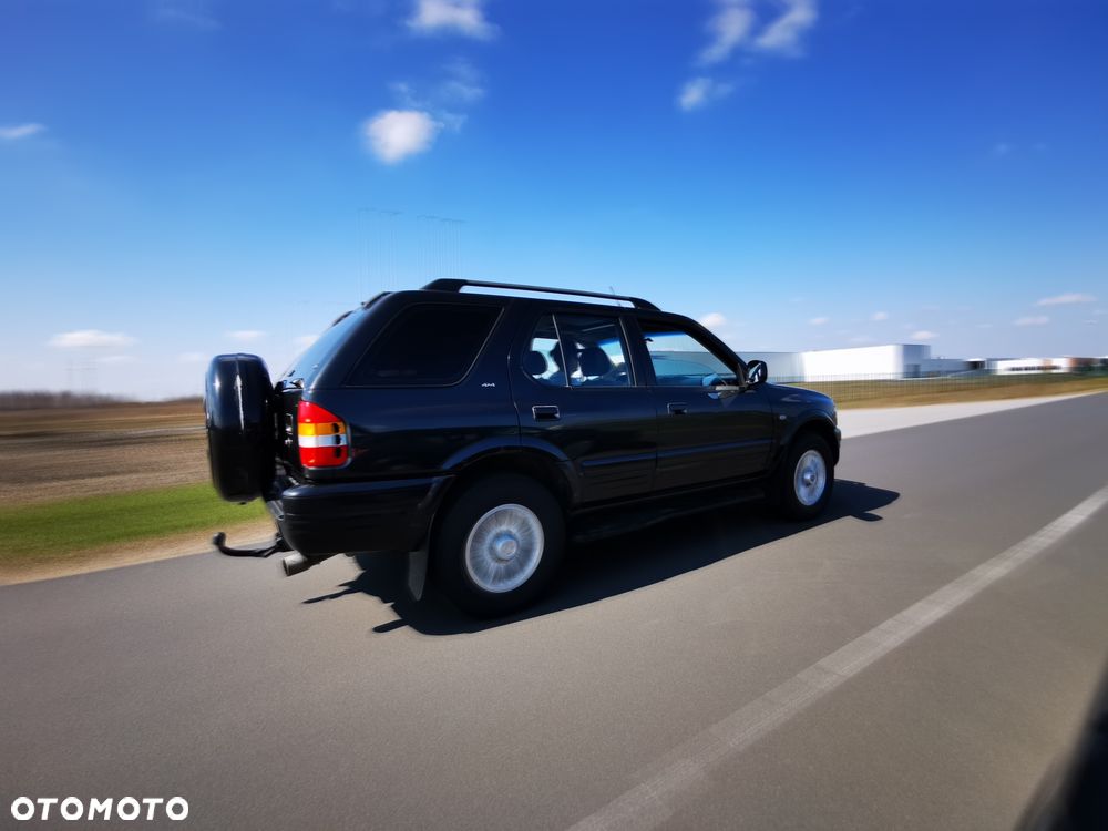 Opel Frontera - 4
