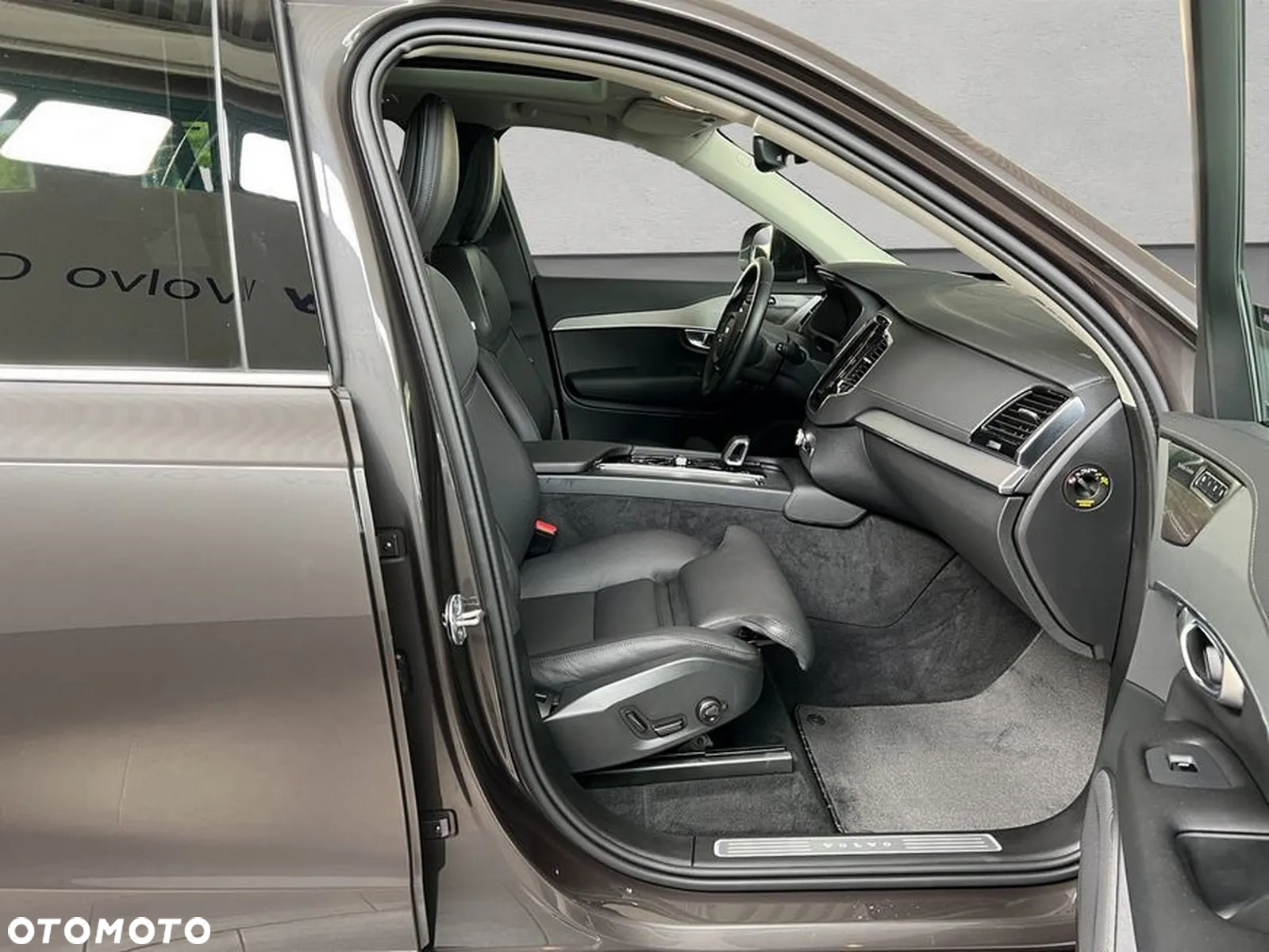 Volvo XC 90 B5 D AWD Plus Bright - 26