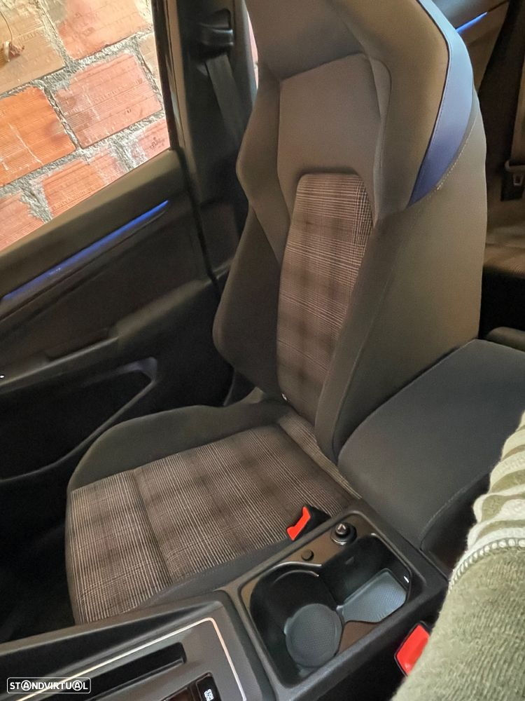 VW Golf 1.4 TSI GTE+ DSG - 11