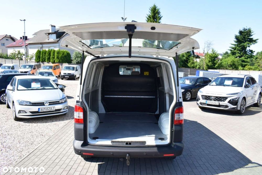 Volkswagen Transporter T5 - 12