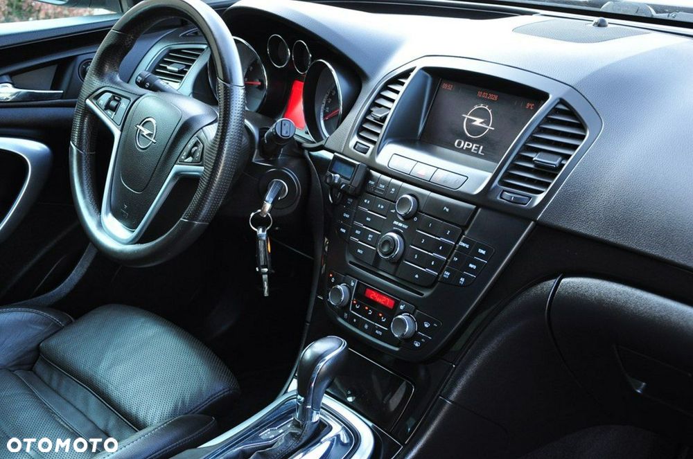 Opel Insignia - 27