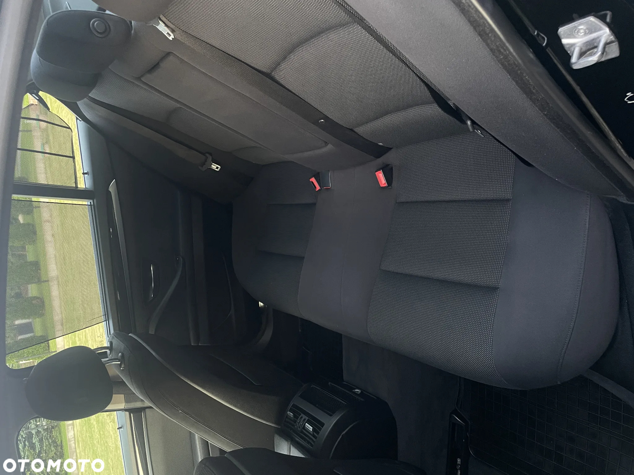 BMW Seria 5 520d - 13