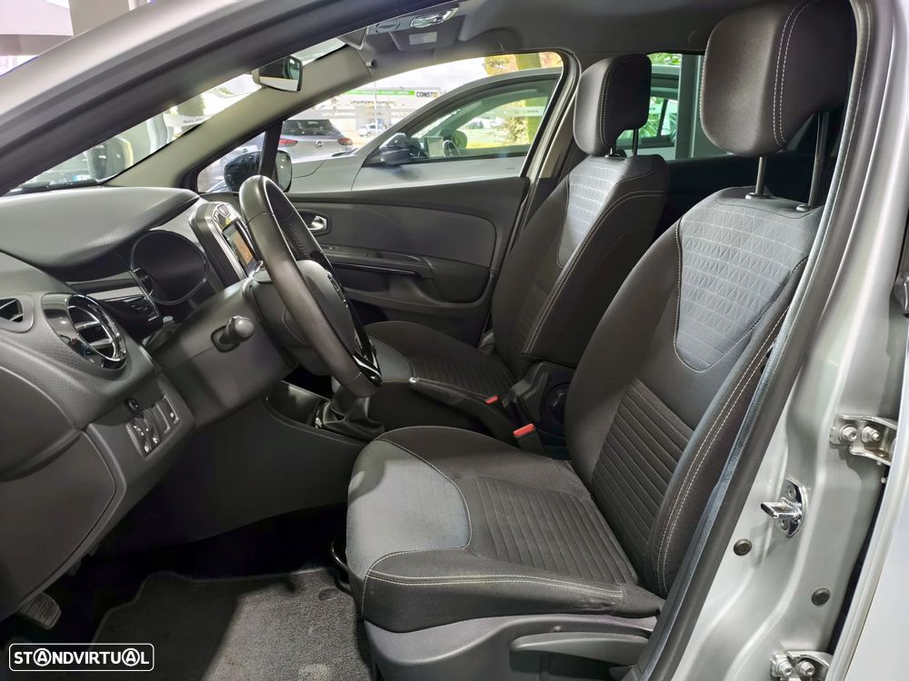 Renault Clio Sport Tourer 0.9 TCE Dynamique S - 8