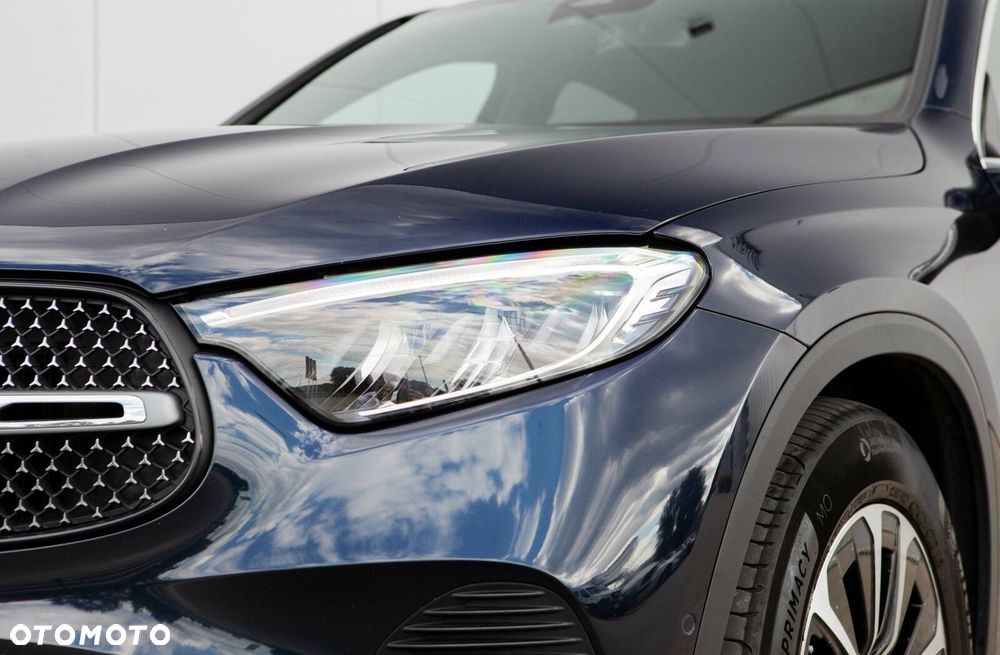 Mercedes-Benz Glc 2023 photo 2